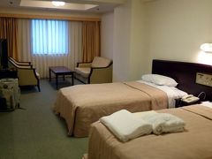０４．1年ぶりの東北出張　盛岡グランドホテルアネックス デラックスツインルーム 禁煙室