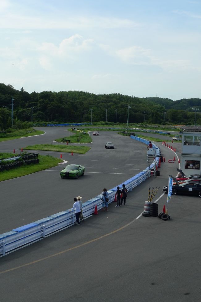 愛知県知多半島の美浜サーキットで開催された82CUPを観戦しに呑み友のAsaiさんと行ってきました。