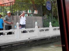 14土曜ひる北京頤和園バス遠足　船で万寿寺まえから南如意門まで