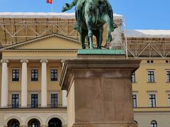 北欧GR27　NOR-5　王宮、庭園は一般に公開され　☆衛兵とも記念撮影OK