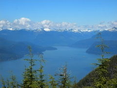 ７月初旬のトレイル歩き in バンクーバー　