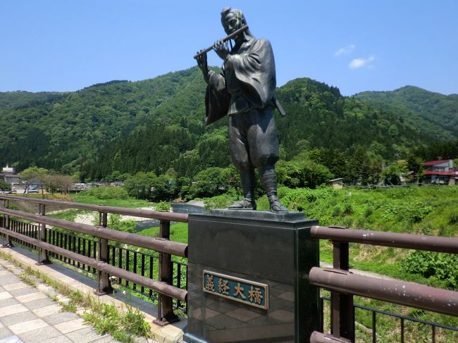 お気に入りの宮城県東鳴子温泉の旅館大沼さん。<br />なんか「夏ヨガプラン」やるって！<br />えーなにそれーーー<br />知ったと同時に旅館に宿泊の電話した。<br /><br /><br /><br /><br />同じ陸羽東線にある瀬見温泉に寄ってみました。<br />山形県上陸すんの10年ぶりー。