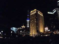 上海　浦東シャングリラ（アフタヌーンティ）と正大広場