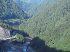 奈良俣ダム、狸の宿、裏見の滝