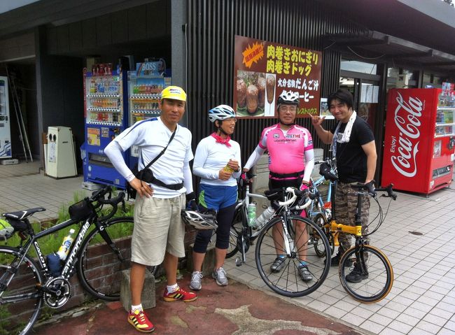 福岡、玖珠、大分の参加者４人で湯布院からやまなみハイウエイを自転車でユルユルと走りましたぁ～