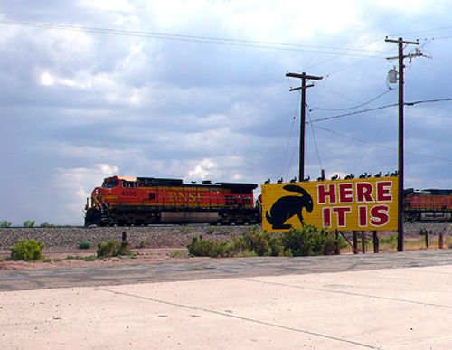 US. ROUTE66 道路標識 本物の形 (アメリカンな「ルート66」の US. ROUTE66 道路標識 本物の形 (アメリカンな「ルート66」の