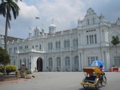 Kuala Lumpur ～ PINANG ～ ＳＡＭＵＩ （6） 世界遺跡ジョージタウンを歩く ②　ペナン市庁舎 ～　Tawn Holl　～ ローガン記念碑　～高等裁判所　～　ペナン博物館　～　イースタン・オリエンタル・ホテル　