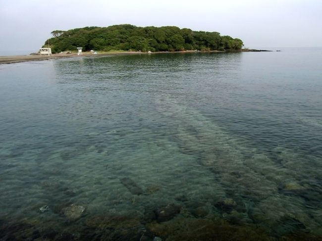 今年の、『夏休み』は、８/６～１０と、１３～１６の２分割。<br />前半は、館山・沖ノ島公園に１泊２日で行ってきました。<br /><br />なかなかのキレイさでしょ～！！<br /><br />ウミウシ見つかるかな～？