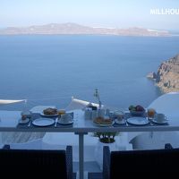 アトランティスブルーと白の奇跡　ＧＷのサントリーニ島＆アテネ(４)ミルハウス・MILL HOUSESでステイ