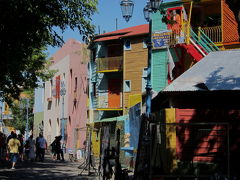 アルゼンチン　ブエノスアイレス　カラフルなカミニート地区