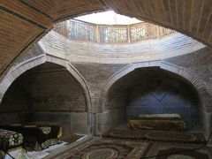 2011年秋ウズベキスタン旅行第６日目（２）サマルカンド：なぜかガイドブックにほとんど紹介がないビビハニム廟