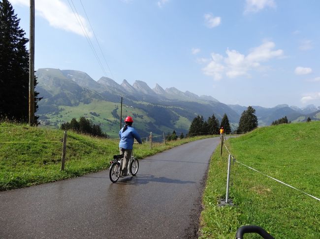 2012年スイス旅行　№5　　　　　　　　　　＊＊＊ Gampluet でトロッティバイク～ Guarda へ移動＊＊＊