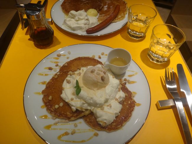 パンケーキ食べ歩きブログの続報!<br />日本初上陸、東京1号店の新着情報です。<br /><br />【Sarabeth's】、『LOUNGE by Francfranc』<br /><br />【DEAN & DELUCA】青山店、【ショコラ・シック】<br /><br />【カフェ・クレープリー・ル・ブルターニュ】<br /><br />【はらロール】表参道店<br /><br />【La Brasserie Salut!abientot!】<br /><br />【文房具カフェ】、『東急プラザ 表参道原宿』<br /><br />【bills】原宿店、【CAFE de F.O.B】<br /><br />【Calbee+】原宿店<br /><br />パンケーキ激戦区の原宿表参道で一番新しいお店【SUNDAY JAM】<br />など盛りだくさん♪<br />