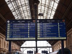 3泊のブダペスト⑱ *　2012/8/13　東駅からエゲル・・・のはずが　乗り越してしまった（(-_-;)