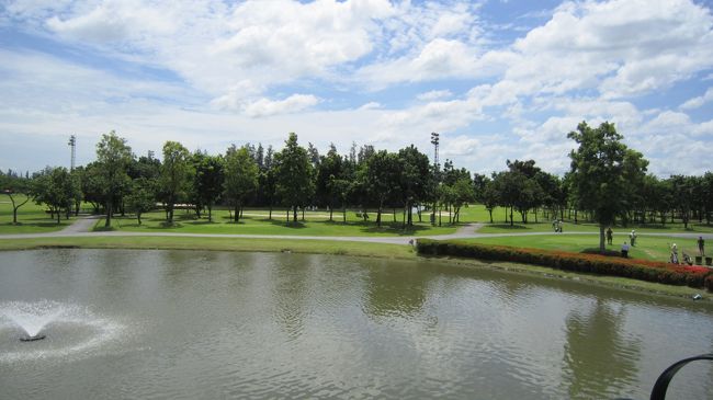 今回のゴルフ場はバンコクから近いキアタニゴルフです<br />夜はタニヤでカラオケ