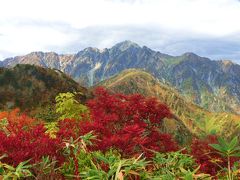 紅葉の小遠見山トレッキング　　～　槍ヶ岳･鹿島槍・白馬鑓の三槍が展望できる山旅　～