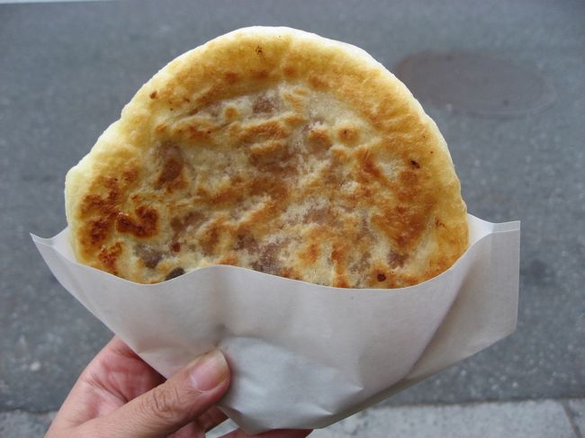 東新宿のライブハウスに用事があったのでついでに新大久保で散策&食事をしてきました。<br /><br />★散歩ルート<br />ポポ屋台(ホットク)→HONEY CAFE(カフェ)→新宿レッドクロス(ライブハウス)→韓国家庭料理 韓cook(HANKUU)(サムギョプサル)<br /><br />★おまけ<br />・ソウルハウス(韓国料理)<br />・おんどる(韓国料理)
