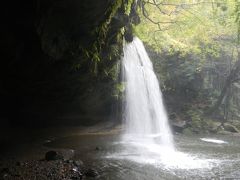 熊本空港-高千穂峡-黒川温泉（泊）-小国・九重-大川内山-福岡空港