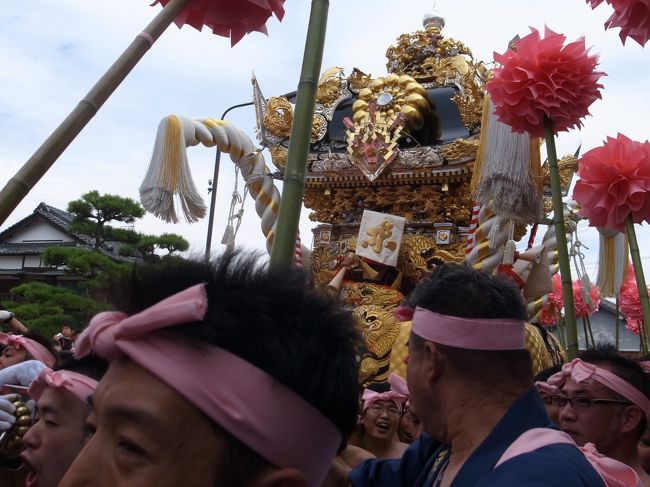 姫路市の松原八幡神社で行われる秋季例大祭は、別名「灘のけんか祭り」とも呼ばれています。山陽電鉄がとても熱心にＰＲしていることもあって、何の予備知識もないまま、どんな祭りか見に行くことにしました。