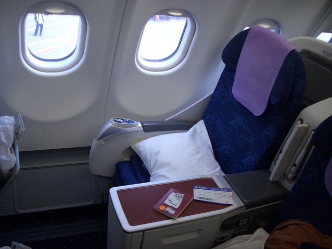 ⑥激安航空券！MU中国東方航空（上海航空）ビジネスクラス・UAE・ドバイ(DXB)から昆明経由、上海乗り換えで帰って来ました。ドバイと上海のラウンジも利用してみました。(ボーイング767・エアバスA330)