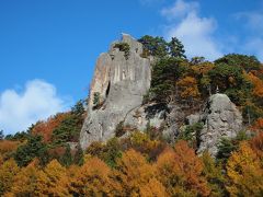 紅葉広がる秋の東信濃・佐久平へ【１】～奇岩が彩られた内山峡（with 旧中込学校）～