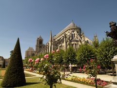 夏のフランスその４　ブールジュ　ロワールの古城