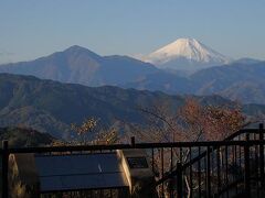 高尾山からの美しい富士山