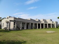 佐喜眞美術館 ◆ 沖縄の戦争と基地を実感する旅