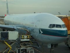激安航空券！CXキャセイパシフィック航空エコノミークラス、香港乗り換え、タイ・バンコク(BKK)に行って来ました。一部プレミアムエコノミーに乗せて頂きました。