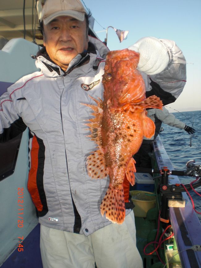 師走・年末・世紀末<br />w( ̄▽ ̄;)wワオッ!!<br />早12月です<br />竿納め釣り納め<br />オニカサゴ・夜ムツ<br />