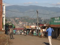 ウガンダ共和国　【カンパラからフォートポータルへの道＆フォートポータル】