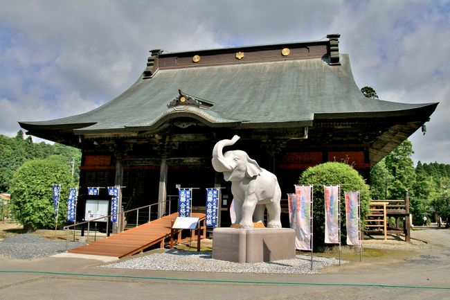 長福寿寺（ちょうふくじゅじ）は、<br />千葉県長生郡長南町にある、天台宗の寺院。<br />新上総国三十三観音霊場の第4番札所、<br />上総国薬師如来霊場の第19番札所、<br />山号は三途河頭極楽東門蓮華台上阿弥陀坊太平埜山本実成院。<br />これは日本一長い勅号である。