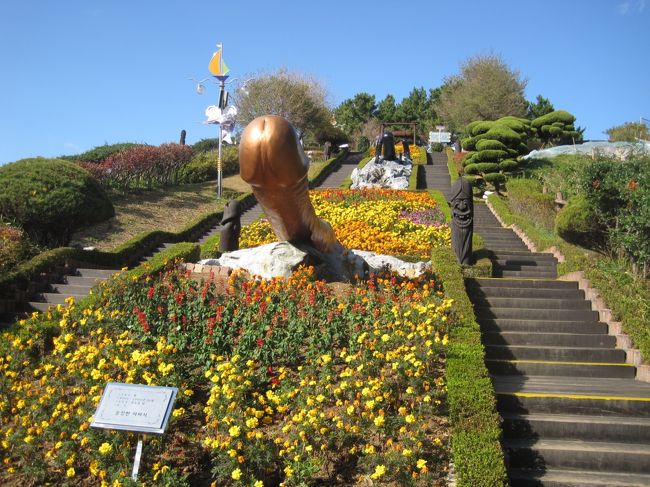 今回日本海側まで来たメインは海神堂公園に行って、ついでに海鮮を食べること。<br />海神堂公園、想像通りスゴいです。たくさんの男根オブジェがあっちにもこっちにも！