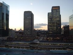 午後4時40分頃の東京・大丸12階展望室からの風景