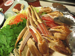 温泉、カニ食べ、皿そば　堪能