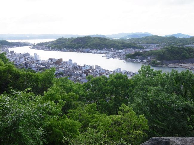 ゴールデンウィークに大学時代からの友人と尾道を旅行。ついでに岩国の錦帯橋と宮島を観光してきました。