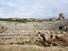 シチリア島ドライブの旅 2013新年:01/03(Day4)::シラクーサ考古学公園とノート散策