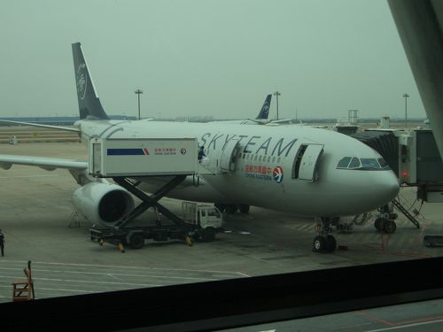 2012/2013年、年末年始も激安航空券！MU中国東方航空でタイ・バンコク(BKK)に行って来ました。エコノミークラス・ビジネスクラス』バンコク(タイ)の旅行記・ブログ  by SuperManさん【フォートラベル】