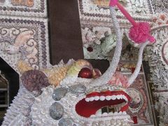 2012 台湾 三芝頂山寺貝殻廟　全て貝で装飾され埋め尽くされてます