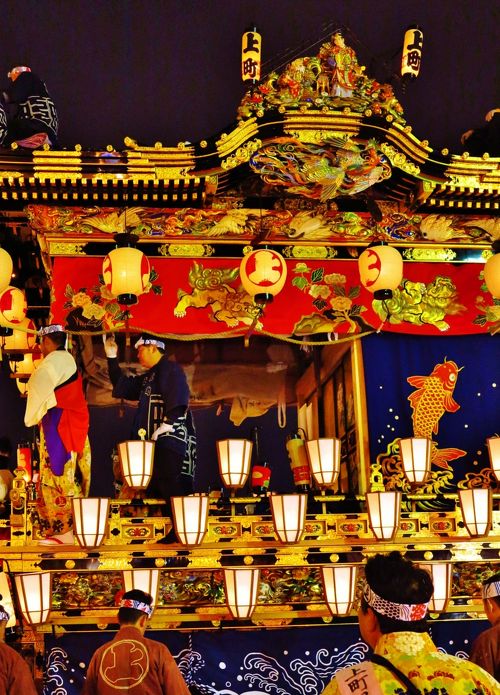 秩父夜祭-2 笠鉾・屋台行列は最高潮に ☆秩父屋台囃子鳴り響いて
