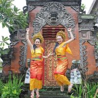 Bali/3泊5日/ケチャ鑑賞/タナロットでSunset/民族衣装体験