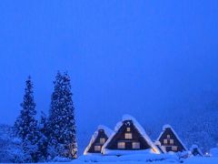 岐阜　雪の高山と白川郷のライトアップ