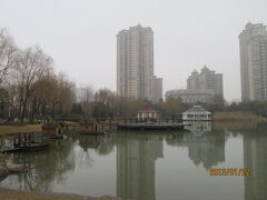 上海の伊犁路・新虹橋中心公園
