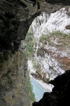 2013.1台湾新年一人旅4-太魯閣峡谷バスツアー2 燕子口のトレイル，慈母橋