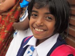 輝く笑顔の国　スリランカ　ひとり旅　（４）　キャンディの子ども達