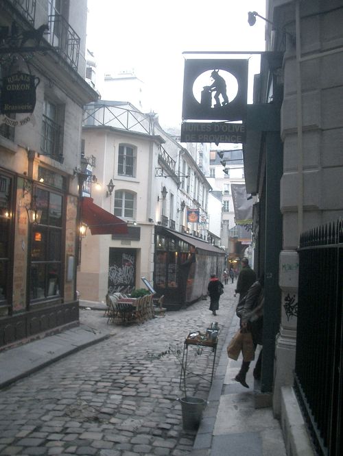 Bonjour Paris パリ20区街歩き Bonjour Paris パリ20区街歩き Amazon.co.jp: Bonjour Paris