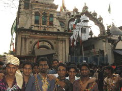 BANGLA 14 旧市街巡りとアシュラー追悼祭 Dhaka