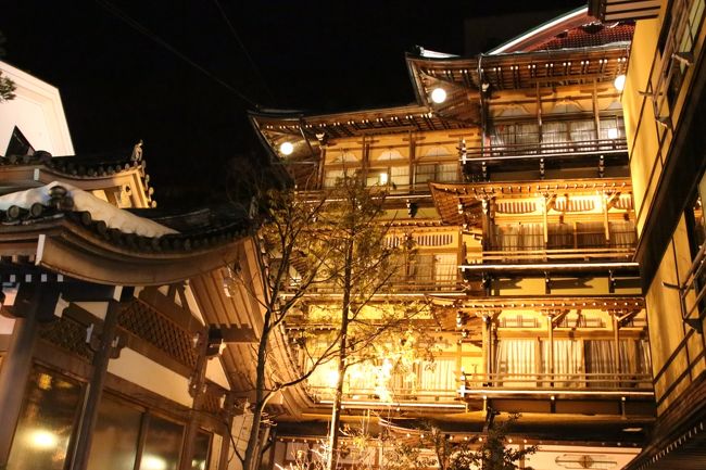 2泊3日で長野県へ<br />今回の旅の一番の目的は歴史の宿「金具屋」に泊まる事です<br /><br /><br />