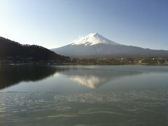 湖山亭うぶやから眺める河口湖冬花火