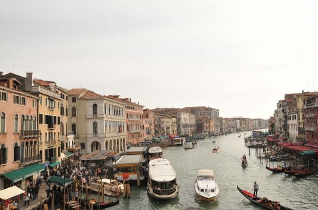 2012年イタリア・スイス旅行記　第4回　ヴェネツィア散策　アカデミア橋から北上